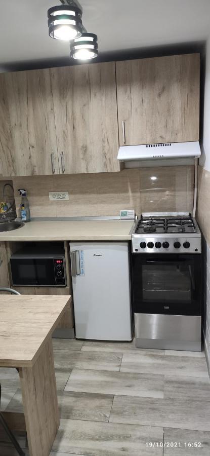 Christie'S 2 Central Apartment Bucharest Luaran gambar